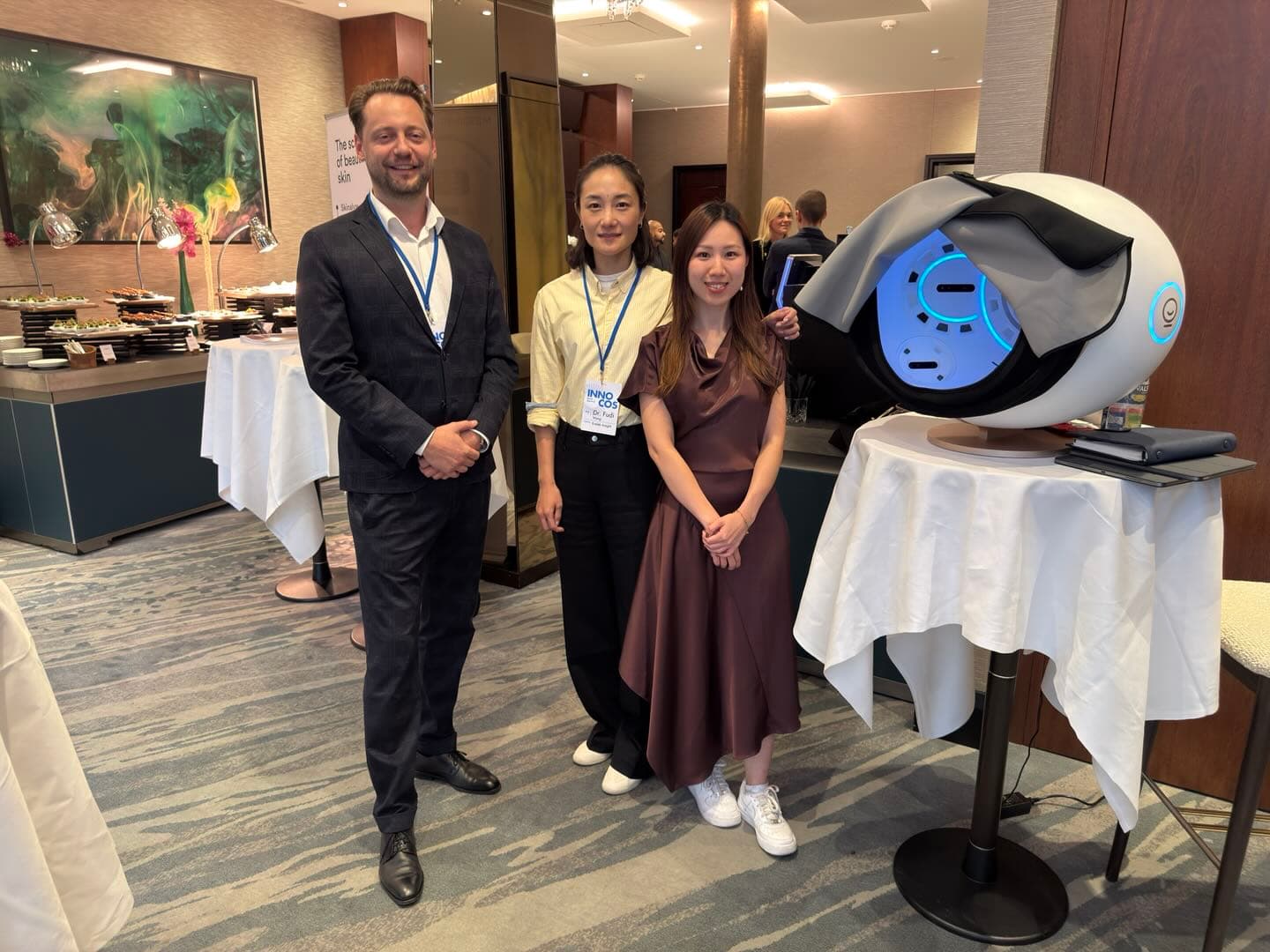 EveLab Insight 携 Eve Muse 亮相 INNOCOS Summit Zurich 2026